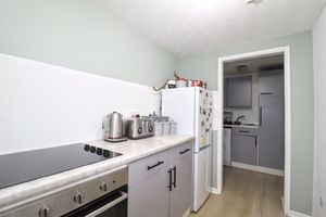 Kitchen- click for photo gallery
